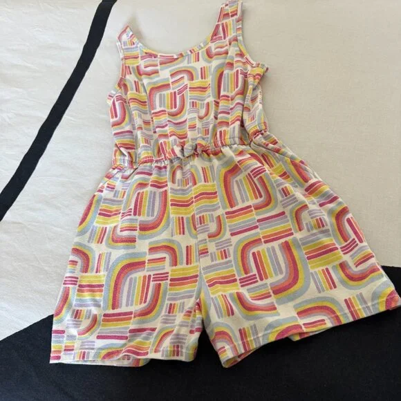 Girls Rainbow Pattern Romper | Colorful Summer One-Piece Sz L (10-12) - Picture 2 of 7